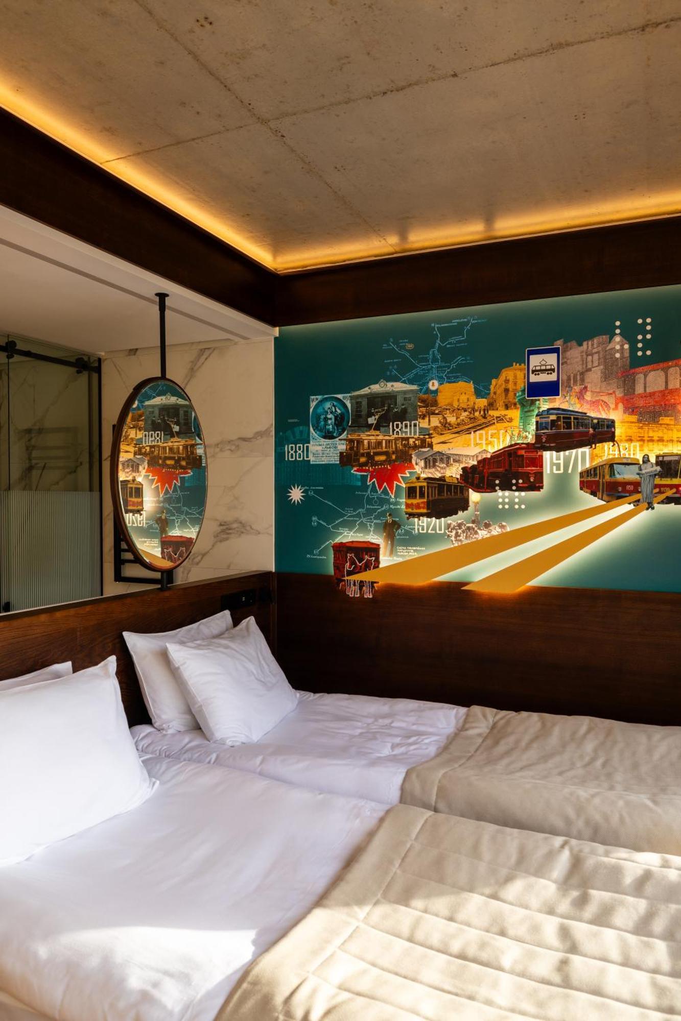 !Fest Hotel Rynok Square Лвив Екстериор снимка
